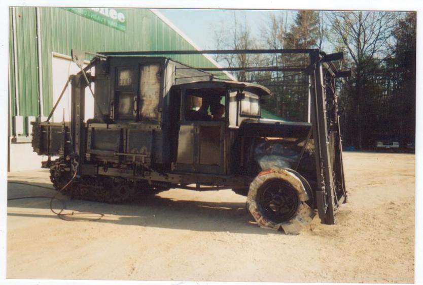 http://www.badgoat.net/Old Snow Plow Equipment/Trucks/Linn Tractor/Daryl Gushee's 1934 Snowplow Linn/GW834H561-23.jpg